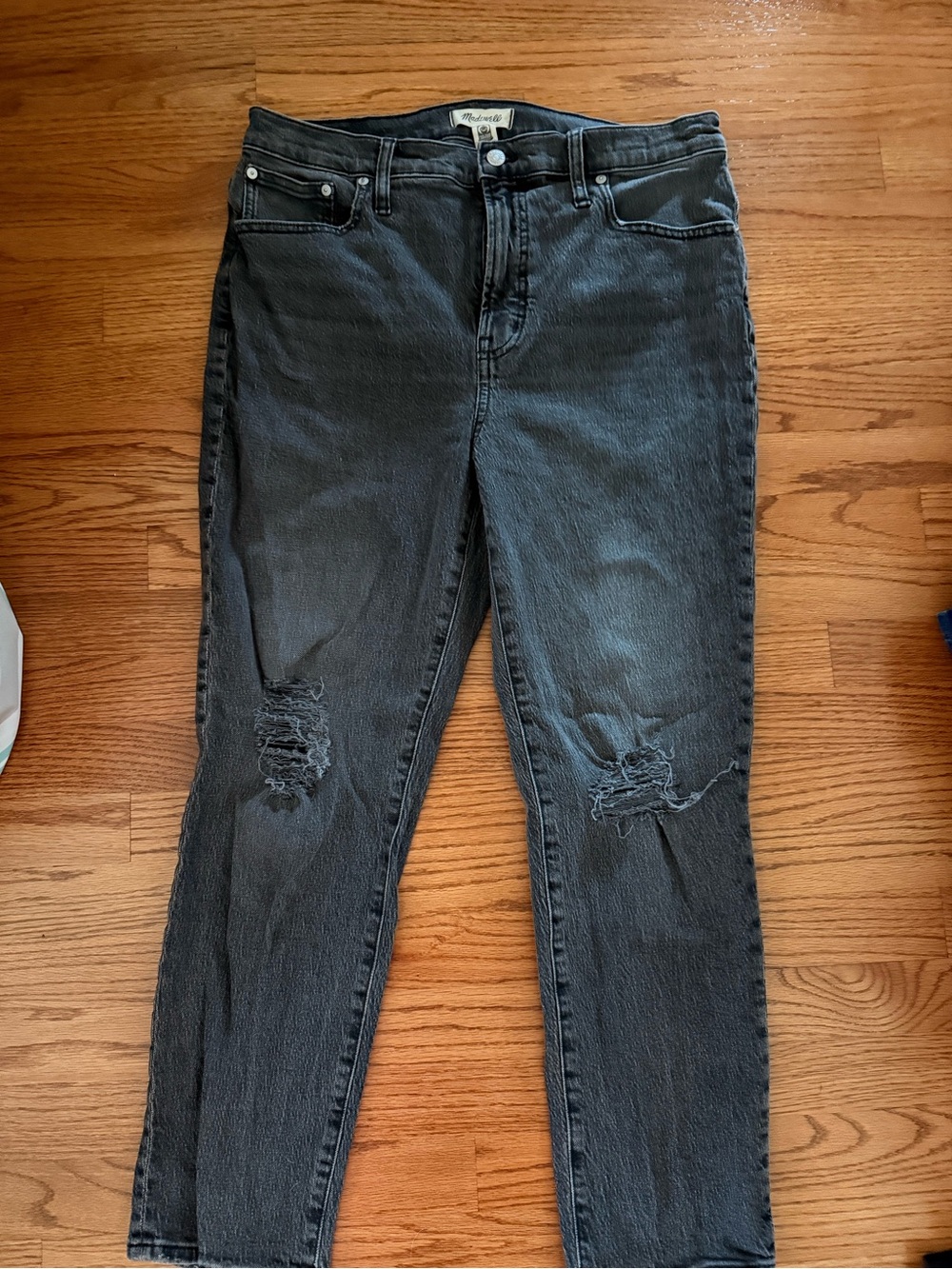Madewell Washed Black Women's Ripped Jeans